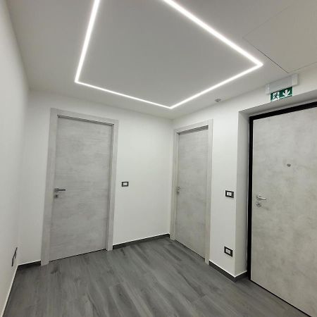 Sp Rooms Ізола-делле-Фемміне Екстер'єр фото