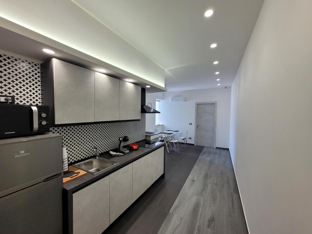 Sp Rooms Ізола-делле-Фемміне Екстер'єр фото