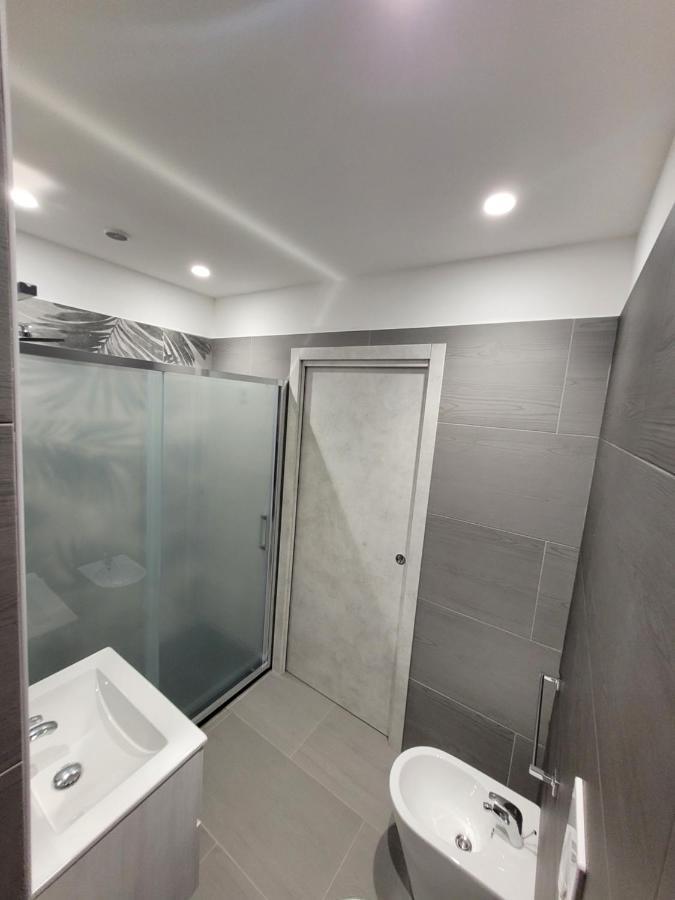 Sp Rooms Ізола-делле-Фемміне Екстер'єр фото