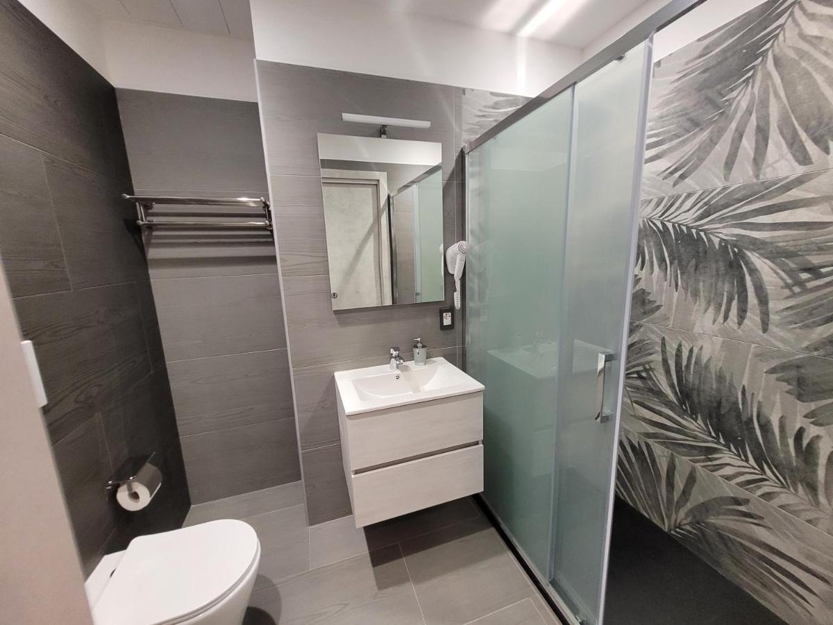 Sp Rooms Ізола-делле-Фемміне Екстер'єр фото